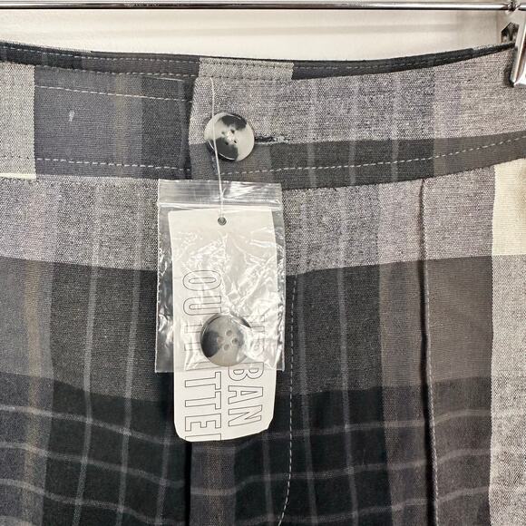 NWT Urban Outfitters Tasha High Rise Kick Flare Pants Black Plaid Motif Size XS - Picture 9 of 10